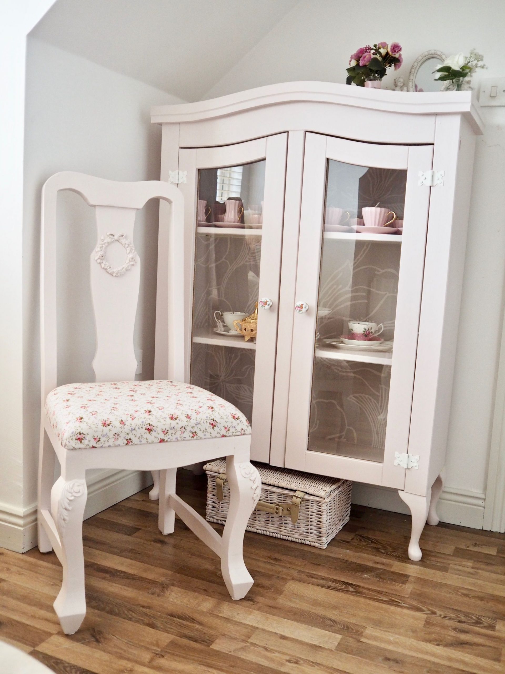Farrow and ball estate eggshell in Calamine