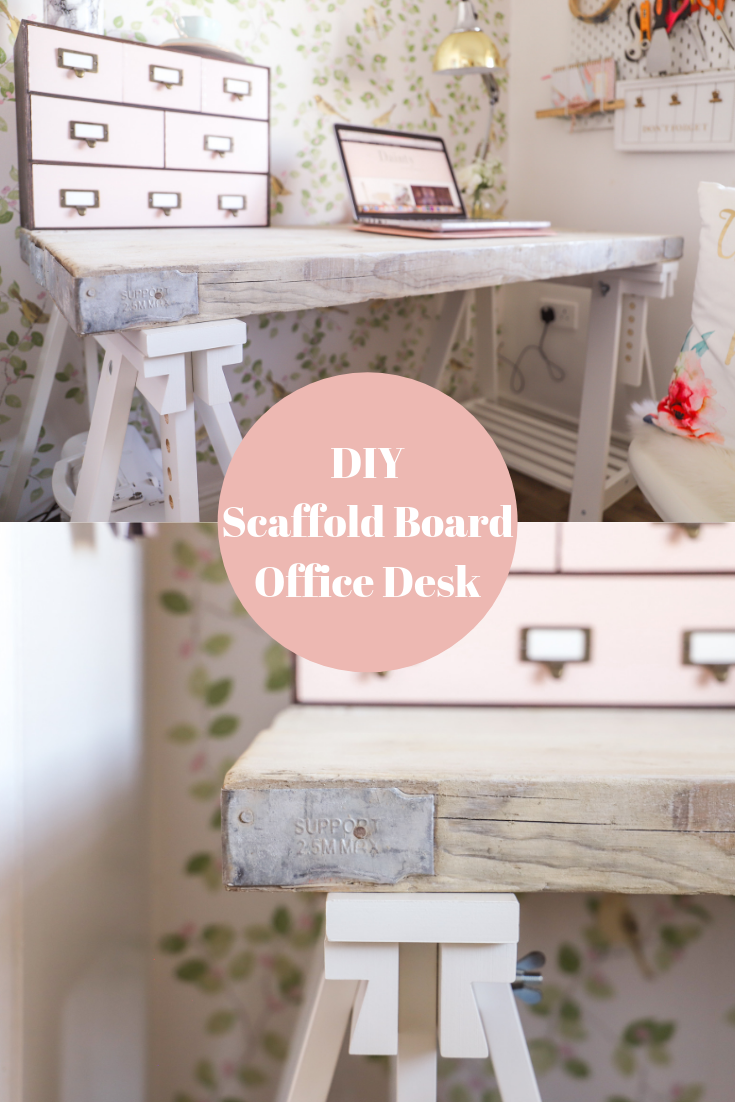 Turn scaffold boards into an office desk 