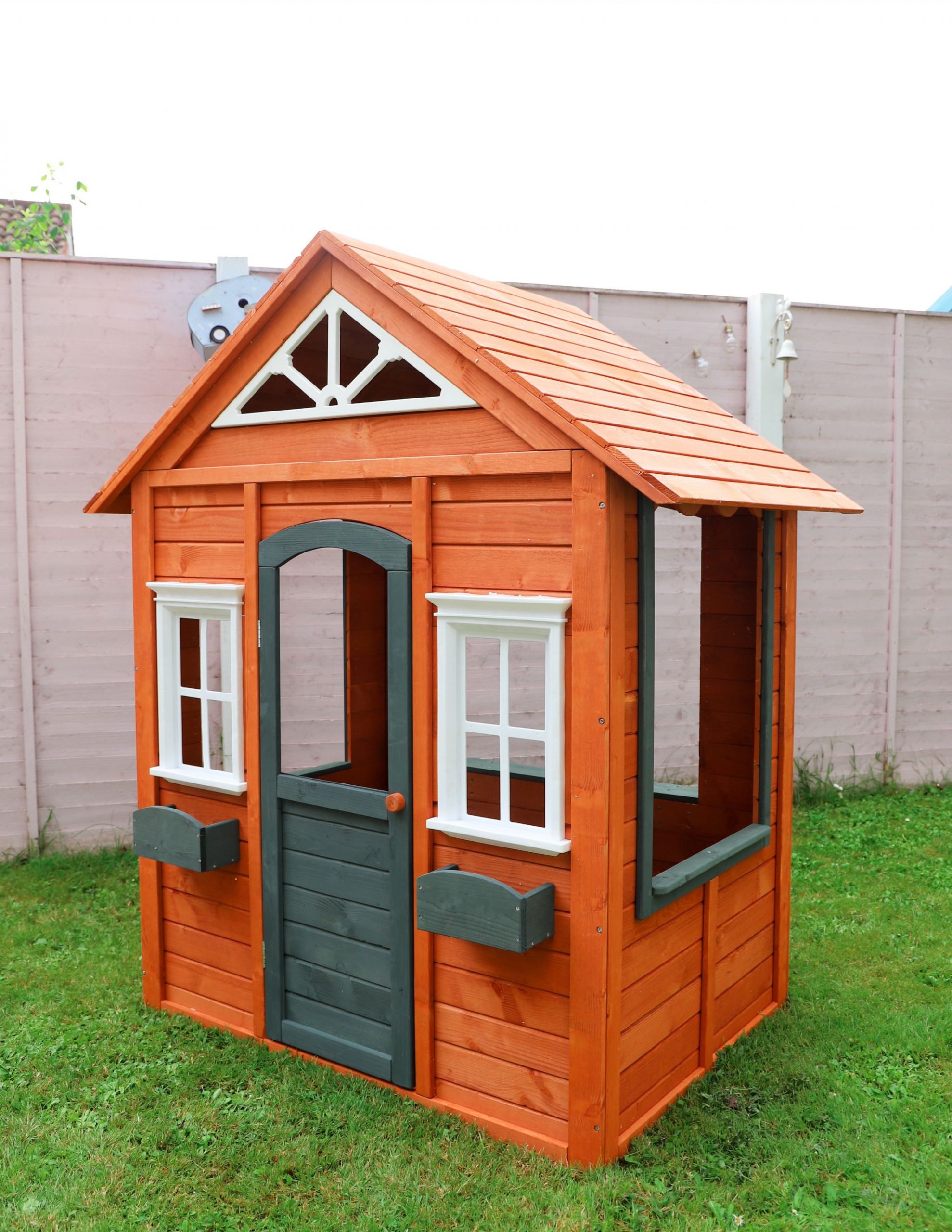Smyths cubby house