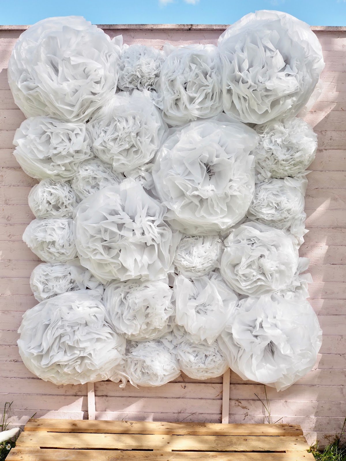 DIY Budget Friendly Paper Flower Wall 