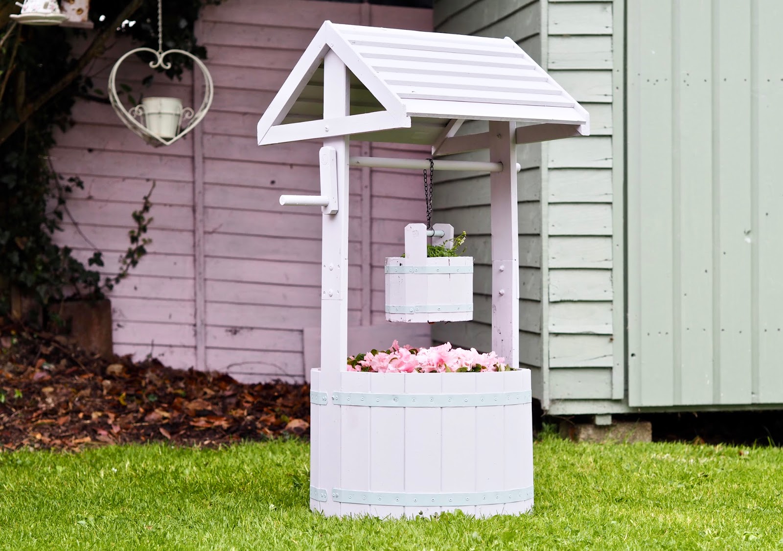 10 garden DIYs to instantly brighten your space