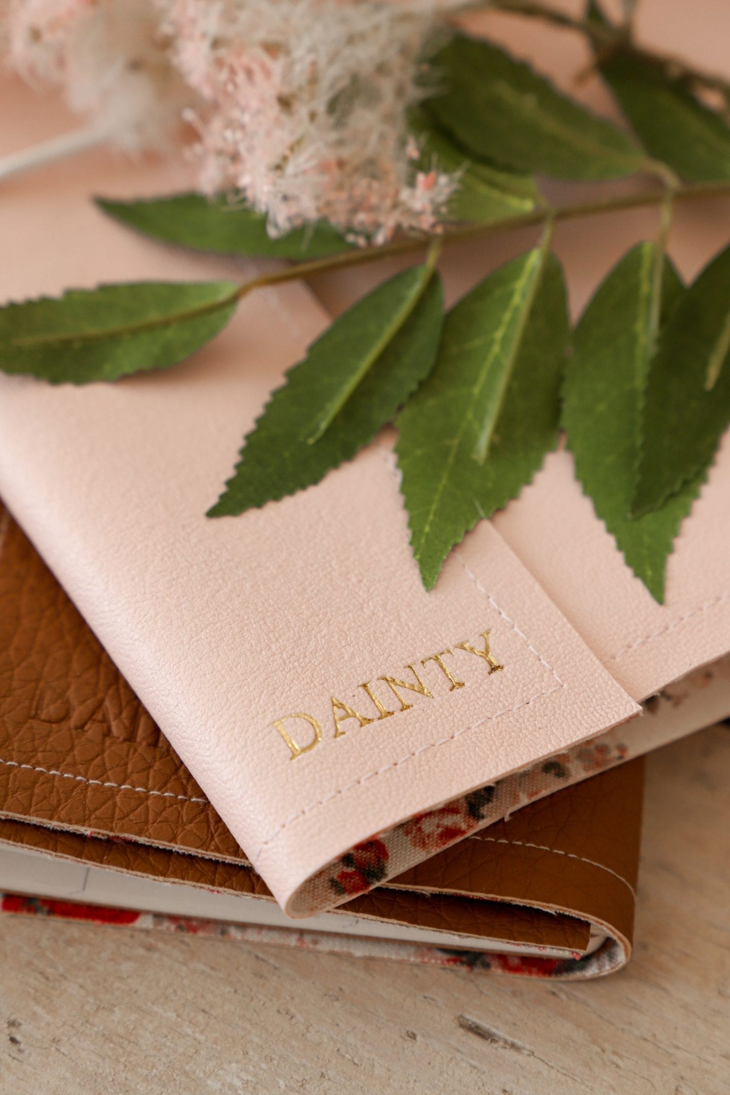 DIY personalised travellers notebook 