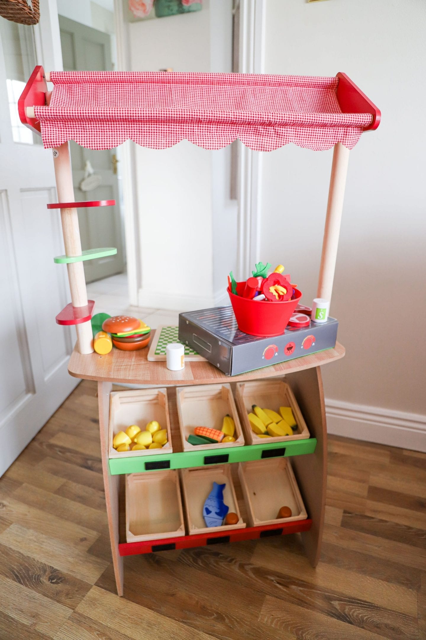 thrift flip on a second-hand toy market