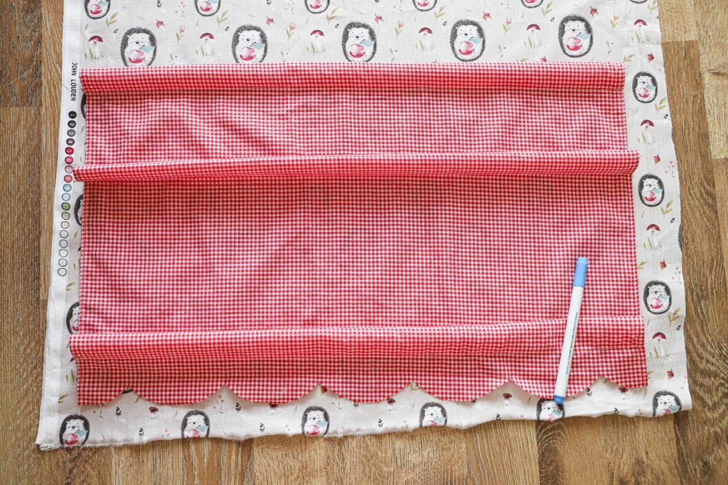 Thrift flip and hacking the Ikea Duktig doll bed