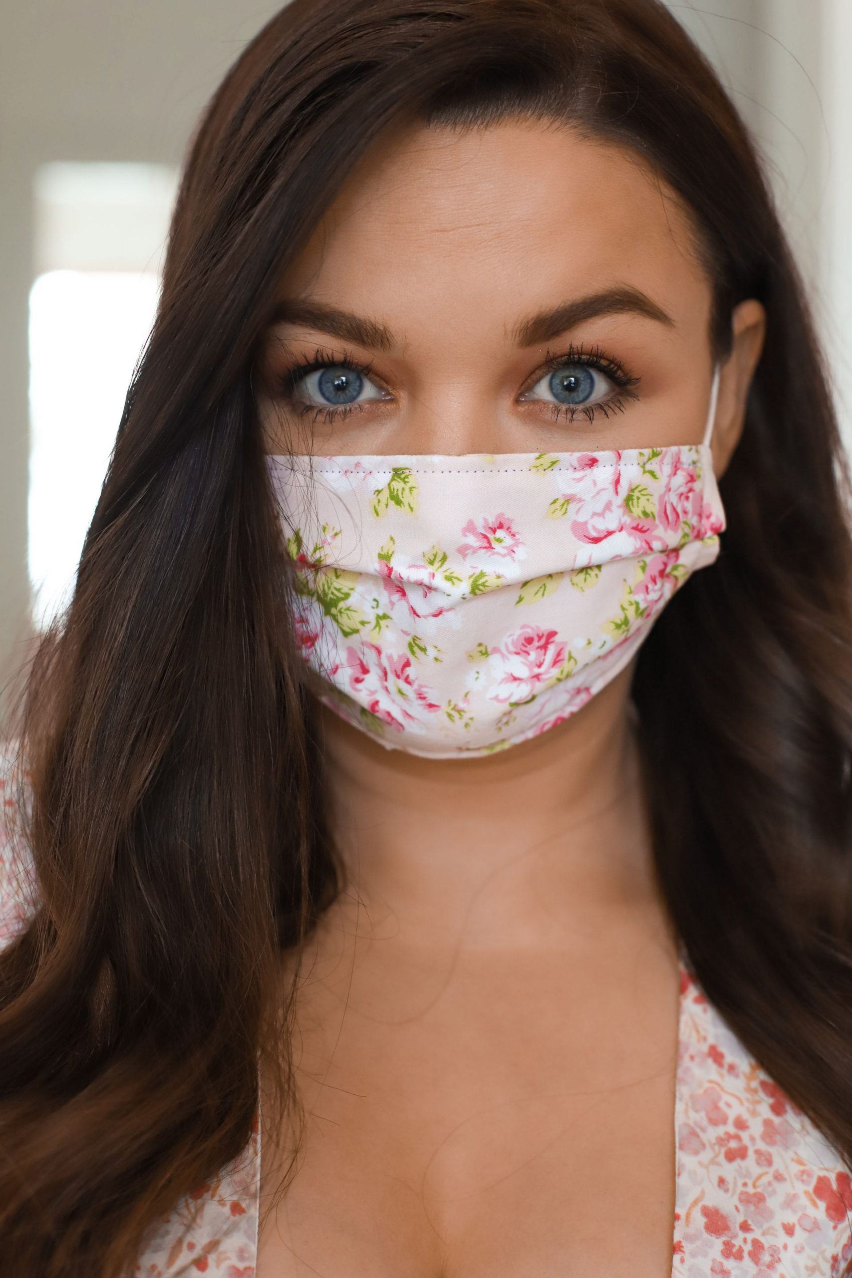 How To Make a Reusable Face Mask, Easy Sew Dainty Dress Diaries