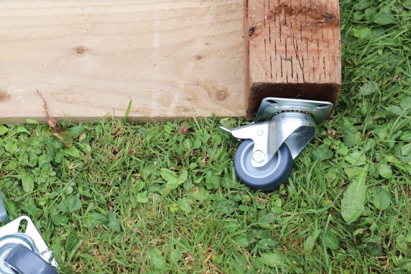 how to hide your bins