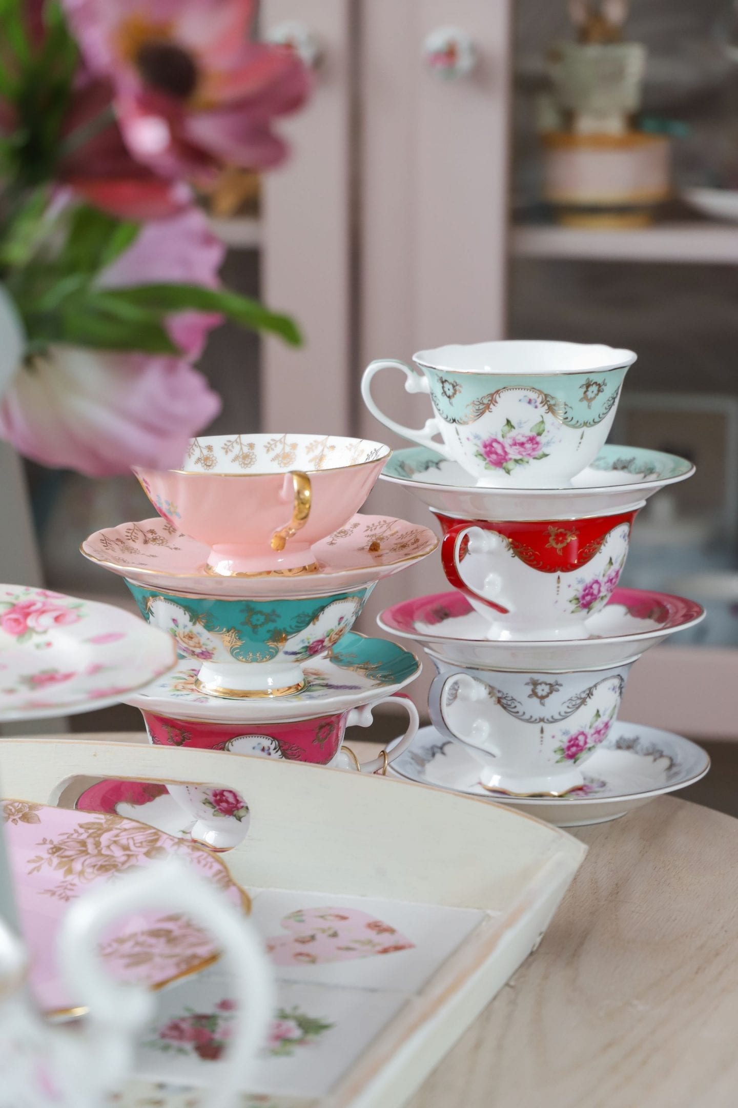 How to display your china teacups
