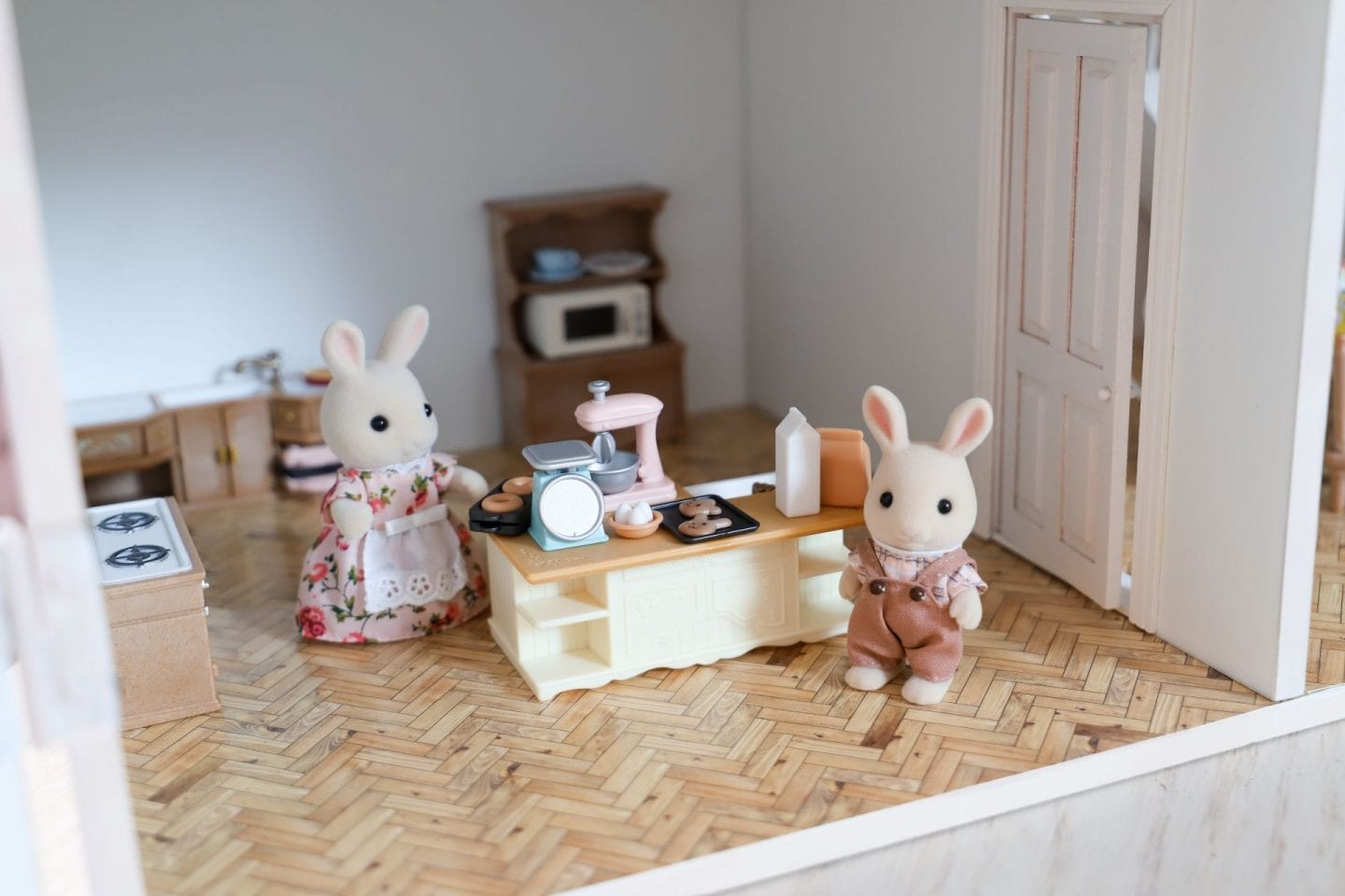 Sylvanian Family house makeover