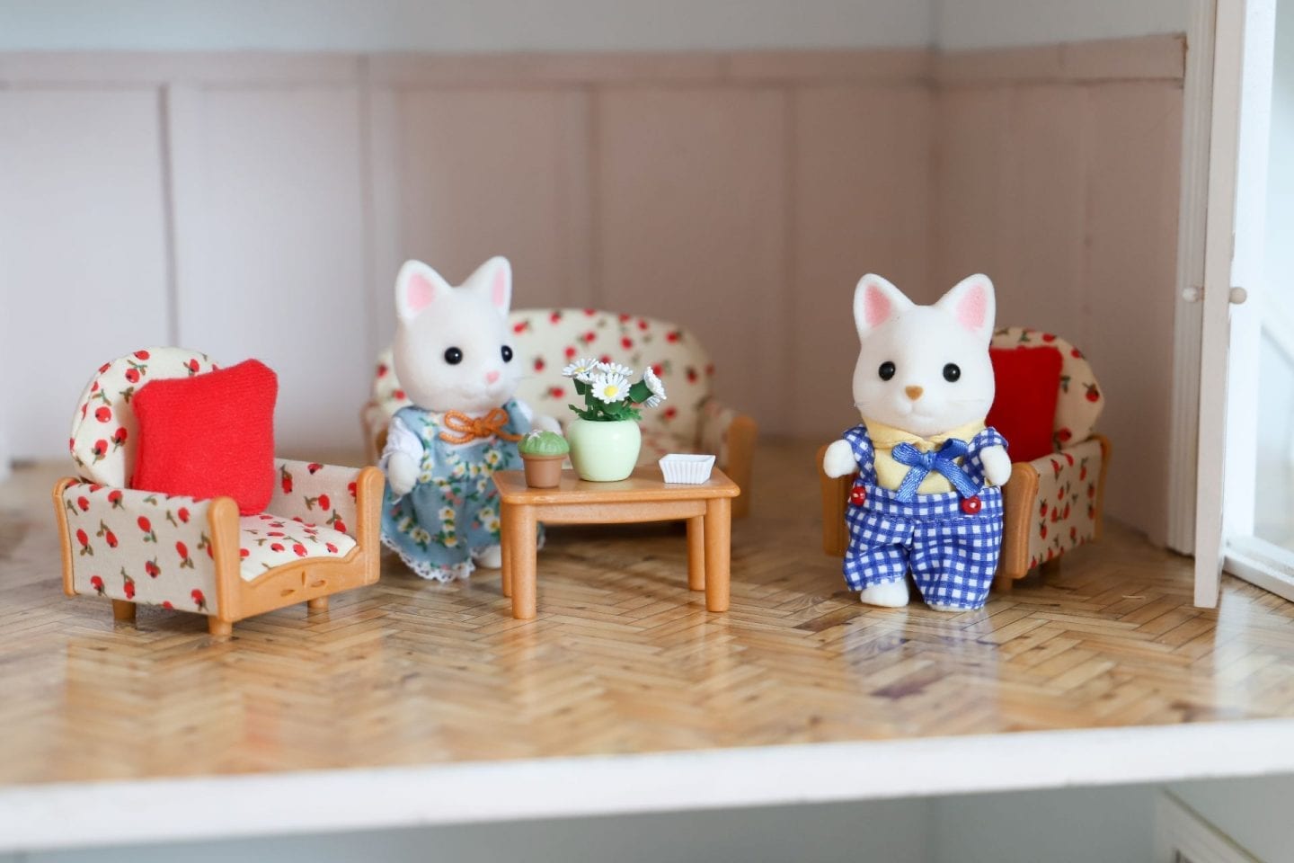Sylvanian Family house makeover
