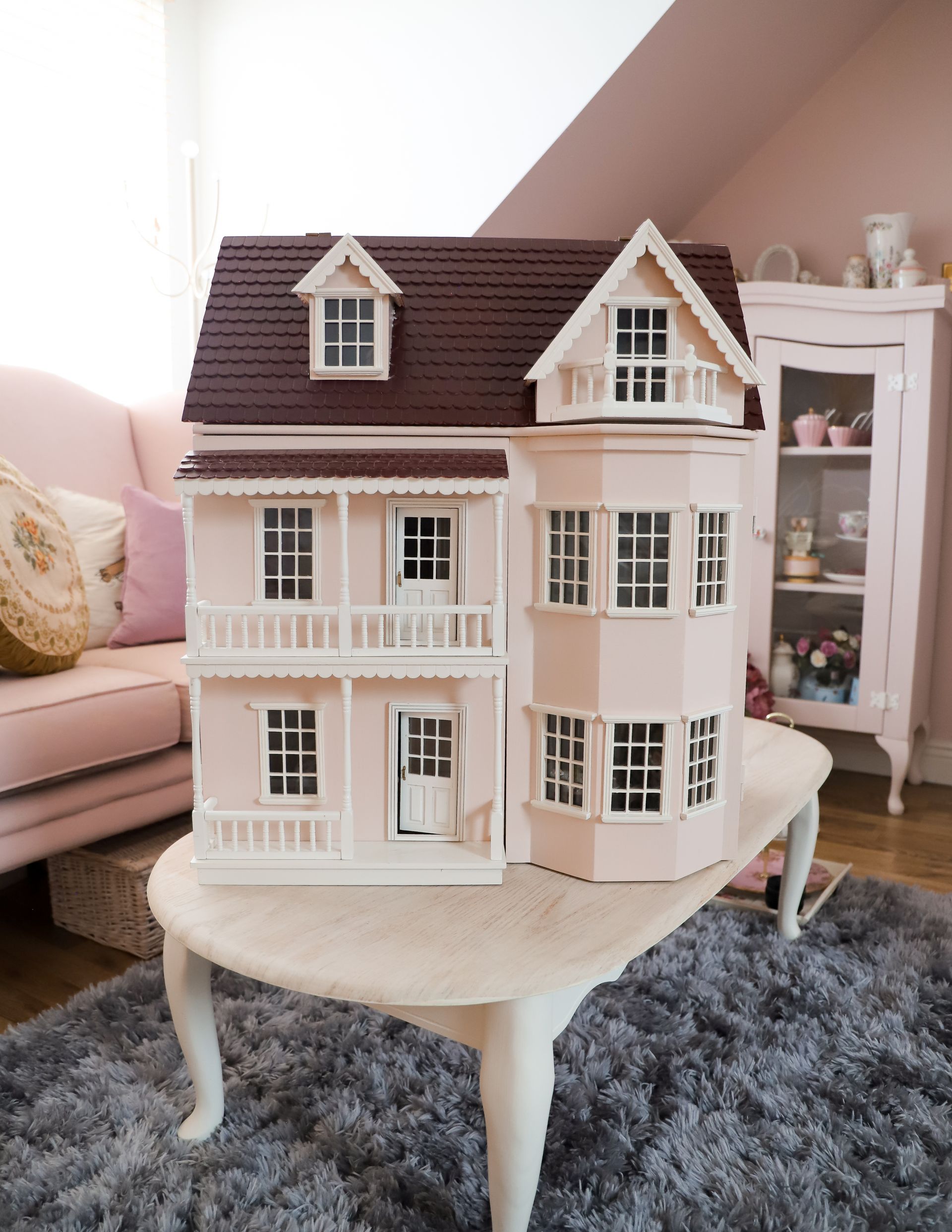 Vintage Custom Handmade 9 Room 3 Story Dollhouse