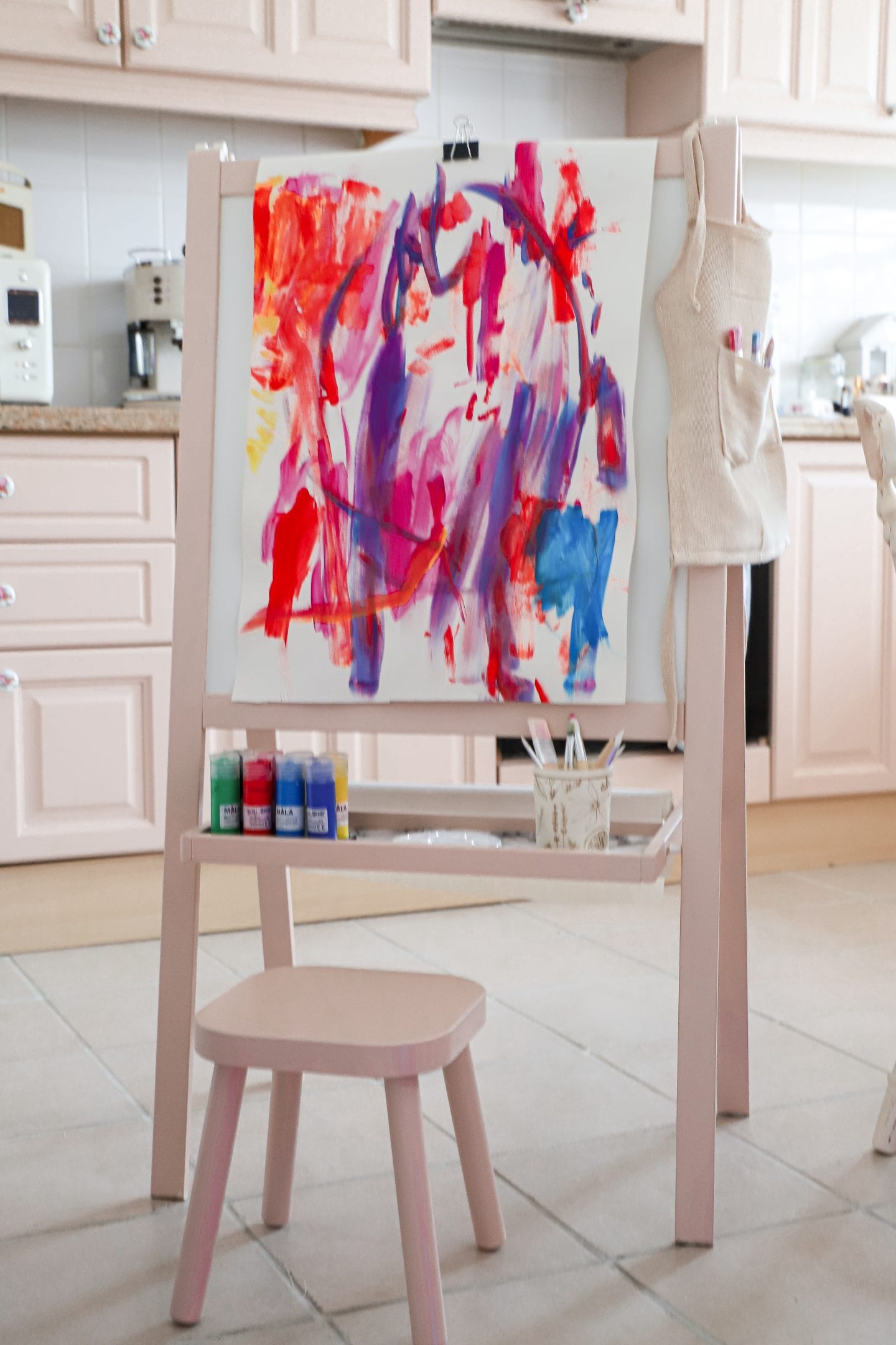 Creative Ikea MÅLA Easel Makeover