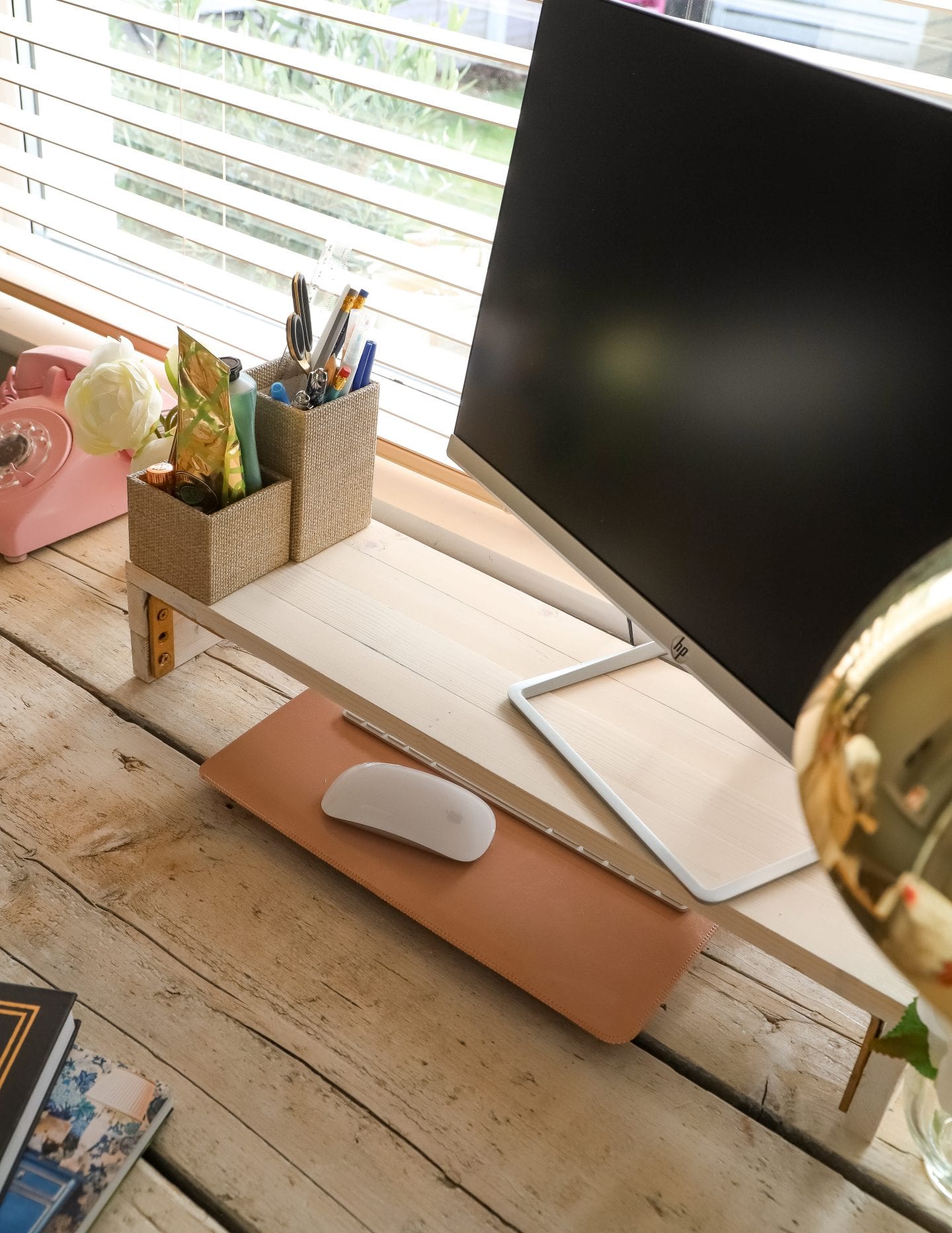 Desk set up and Mac hack