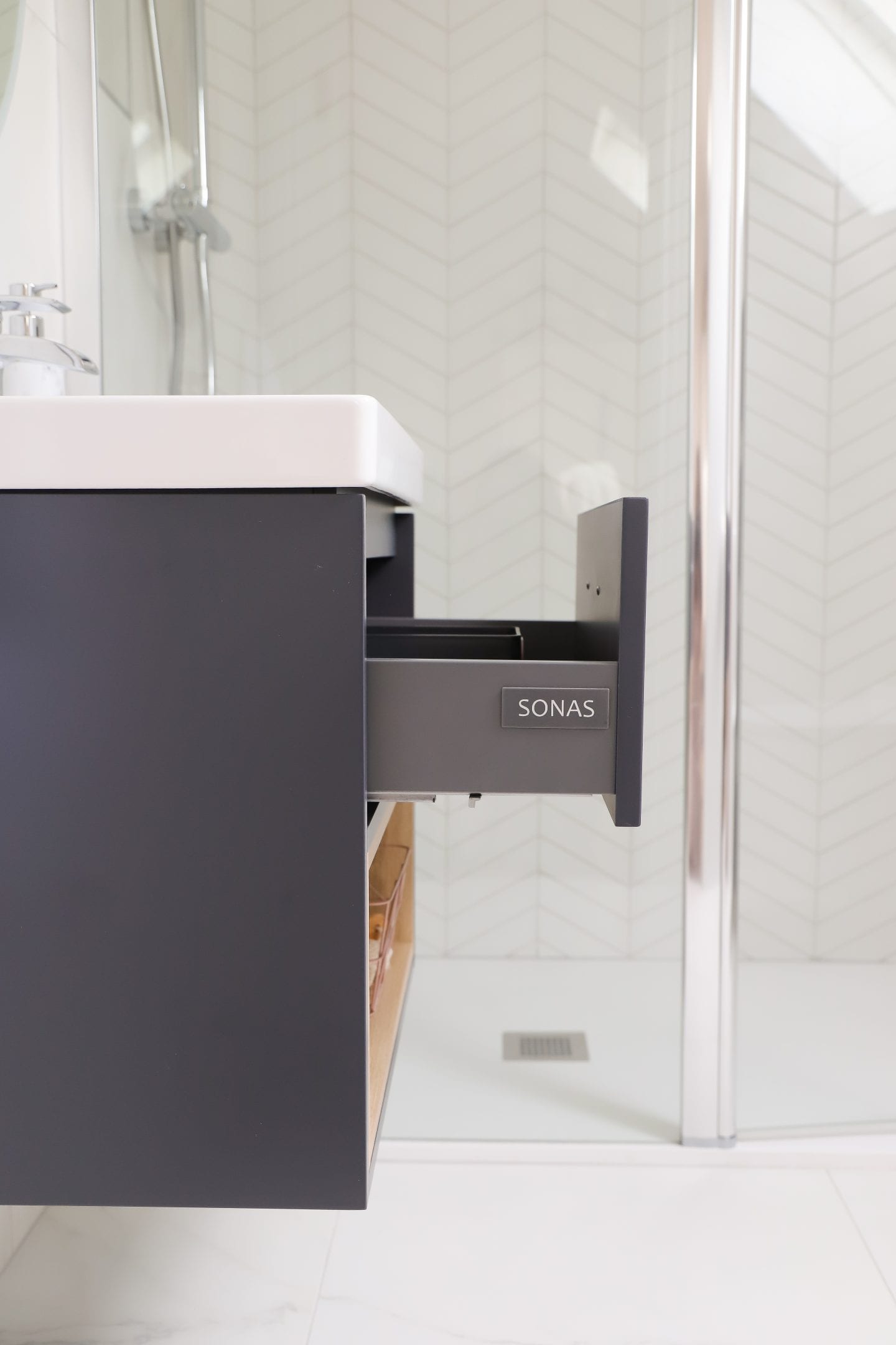 Sonas Bathroom Malmo unit 60 cm.