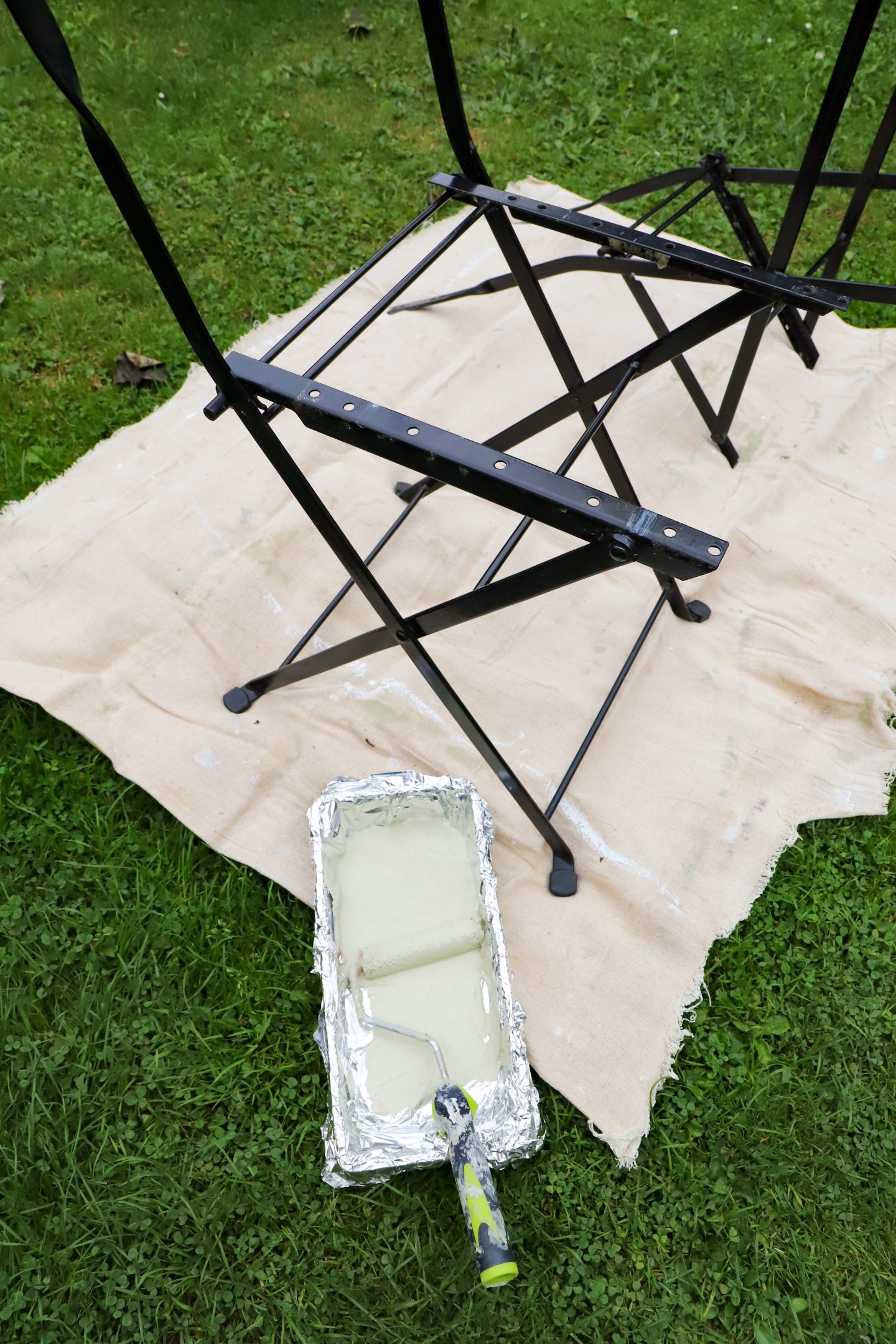 Ikea tarno bistro set. How to paint an ikea table and chairs.