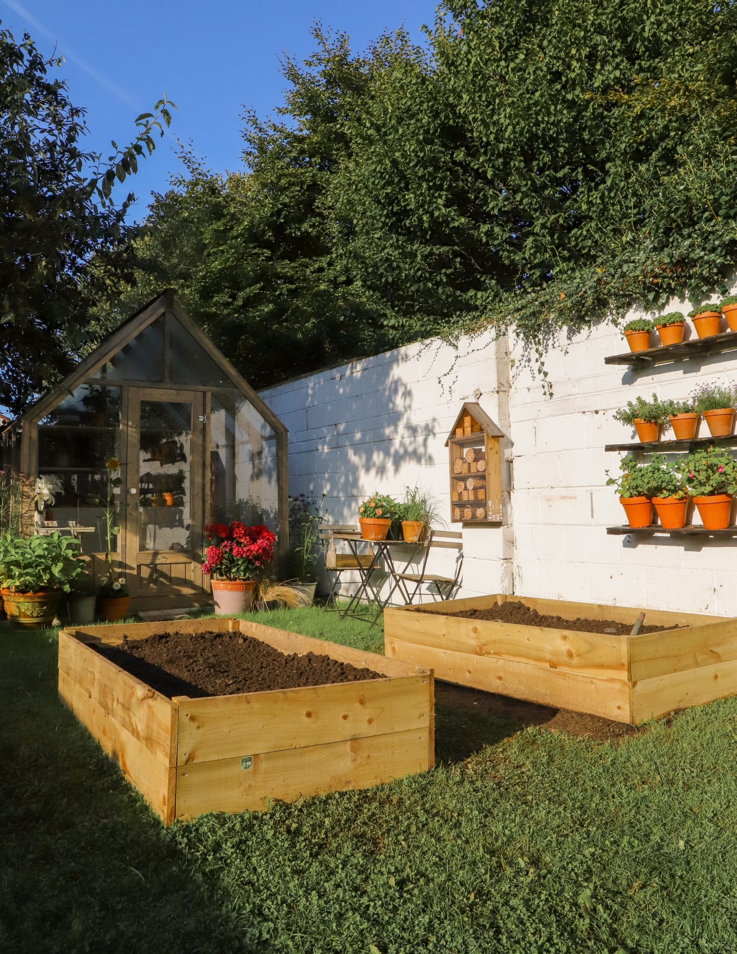 DIY no dig raised garden beds