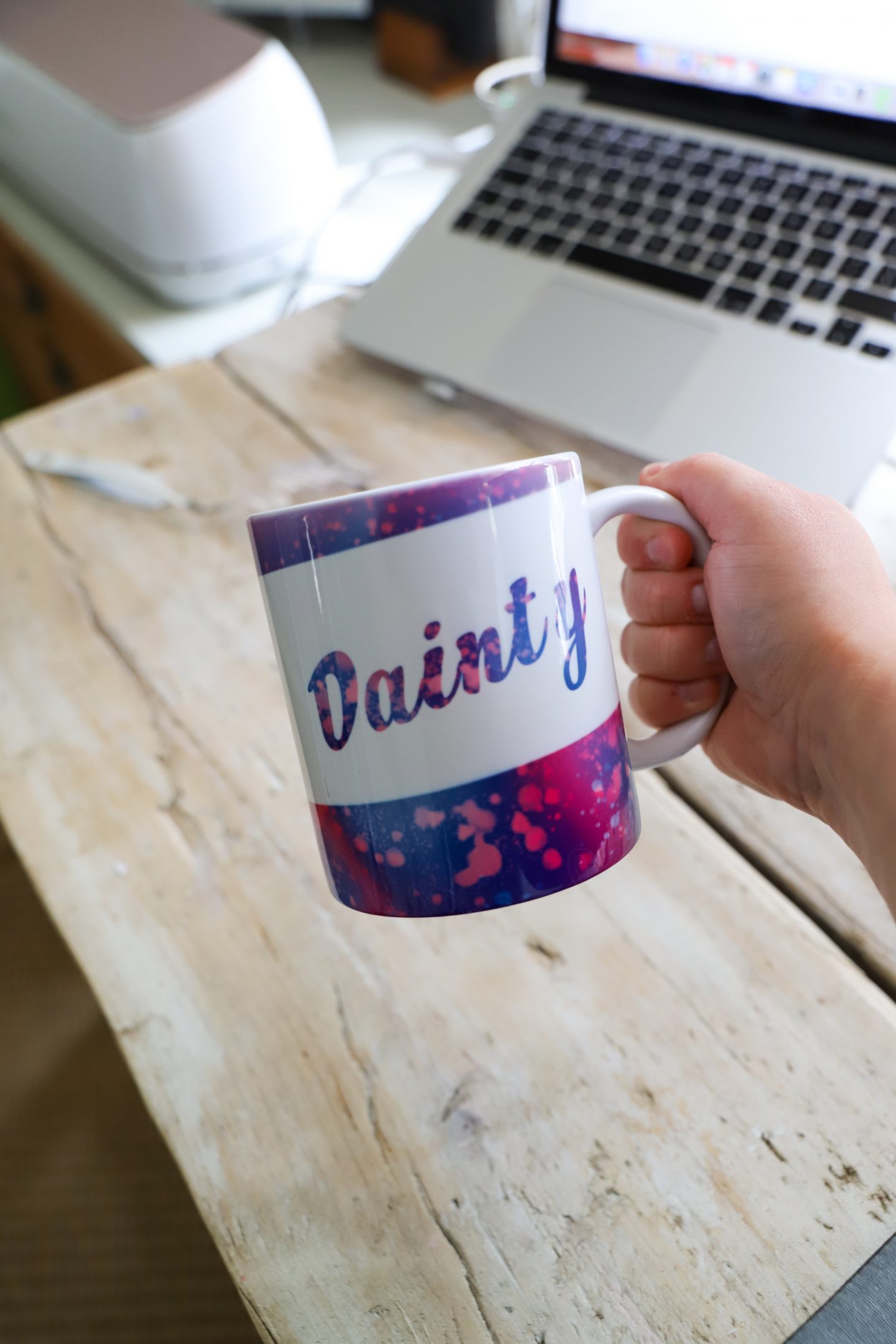 infusible ink for sublimation. DIY personalised mug reading Dainty.