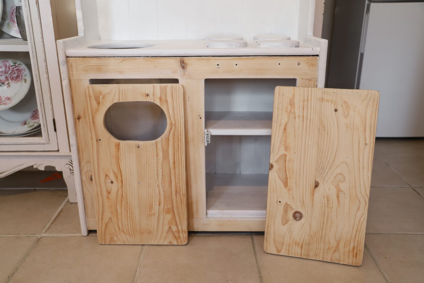 Upcycled kids kitchen.