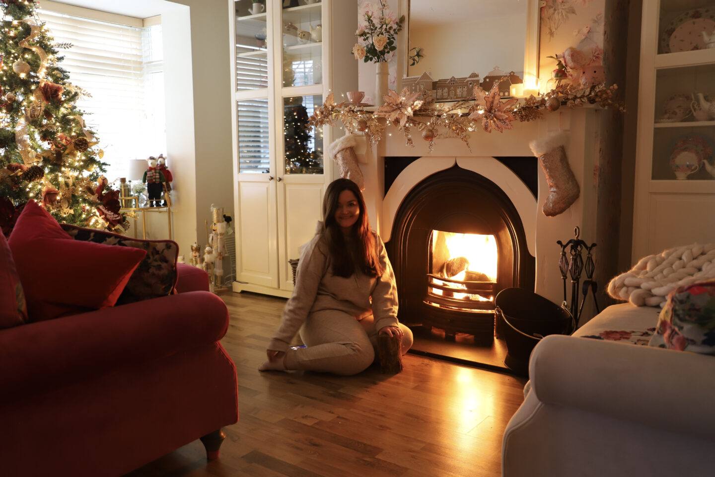 christmas mantelpiece decor