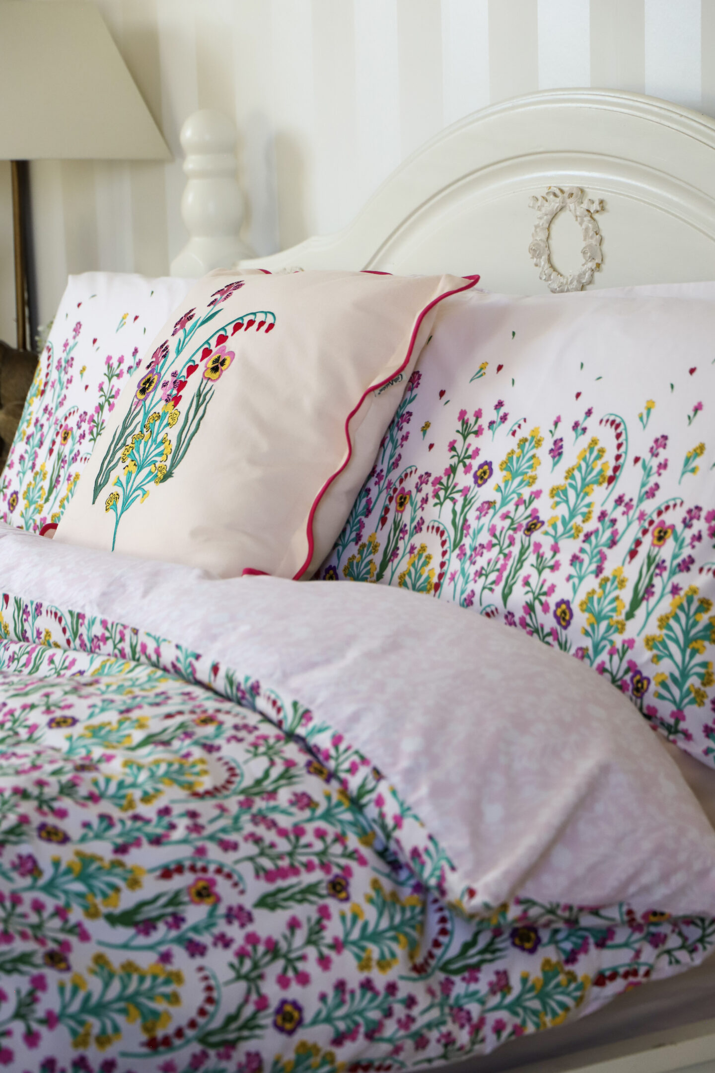 bed sheets spring clean