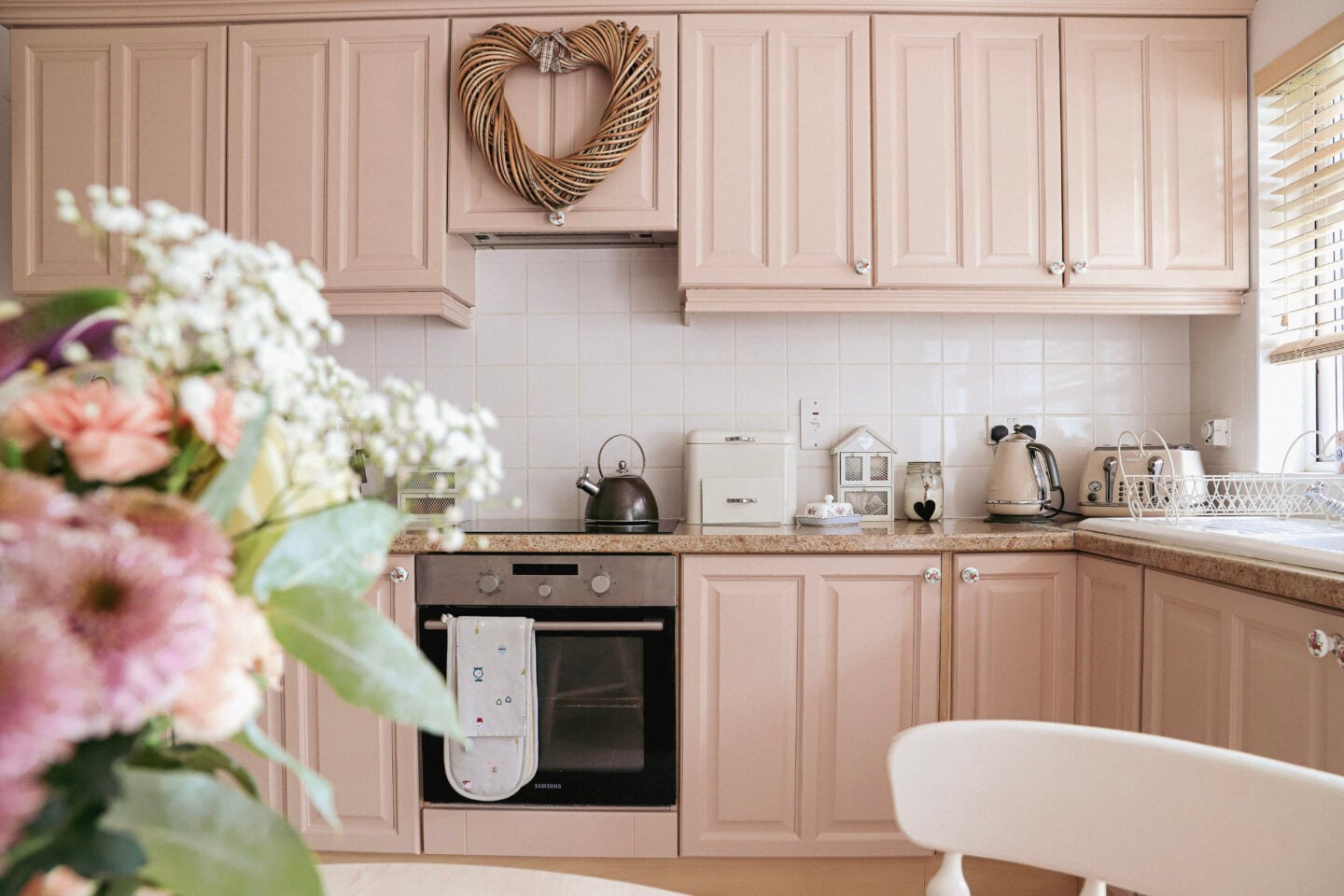 kitchen spring clean